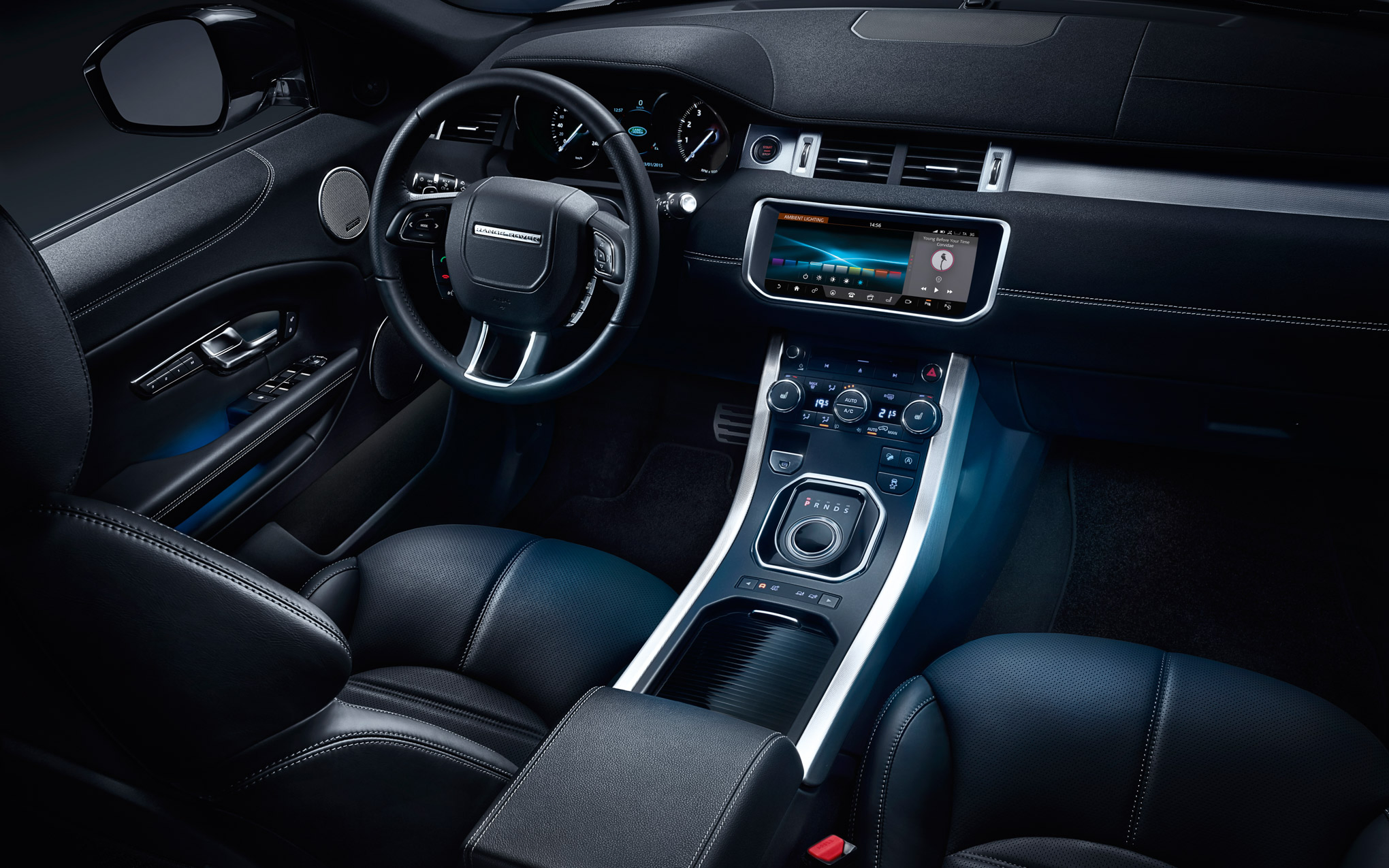 Land-Rover_Evoque-L538_L538_16_CON_INT_STU63_Web.webp