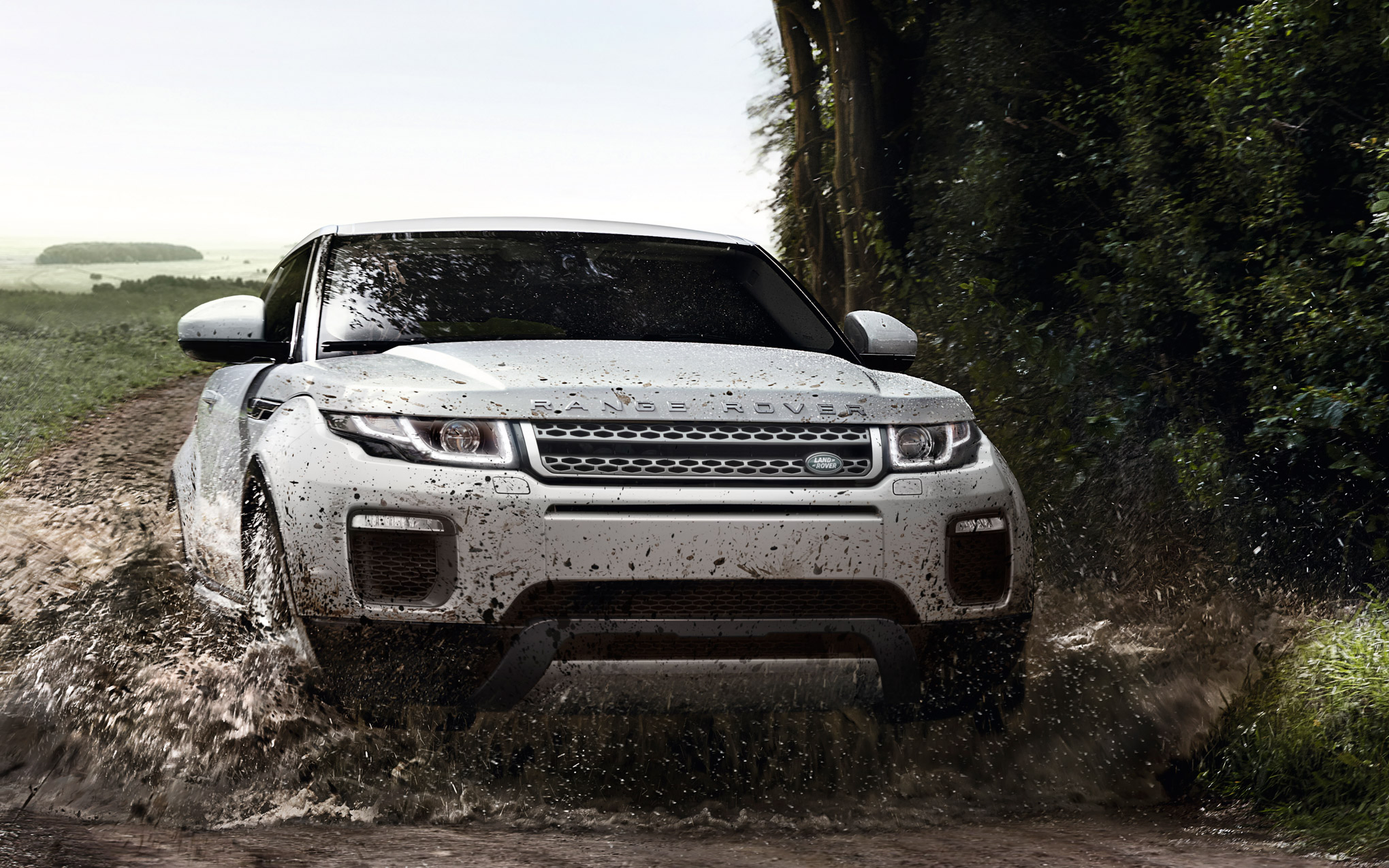 Land-Rover_Evoque-L538_L538_16_EXT_LOC127_Web.webp